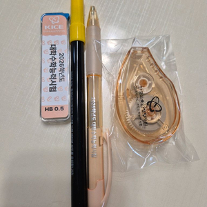 수능 샤프, 컴싸, 수정테이프, 샤프심(미사용)