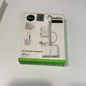 벨킨 록스타 라이트닝 3.5mm 오디오 케이블 + 충전기 스플리터 2in1