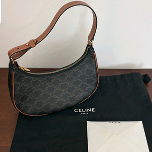 셀린느 아바백 미듐