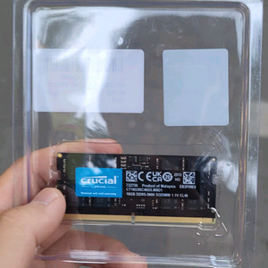 노트북용 DDR5 16GB 5600MHz 램X2 8기가 두개와 교환