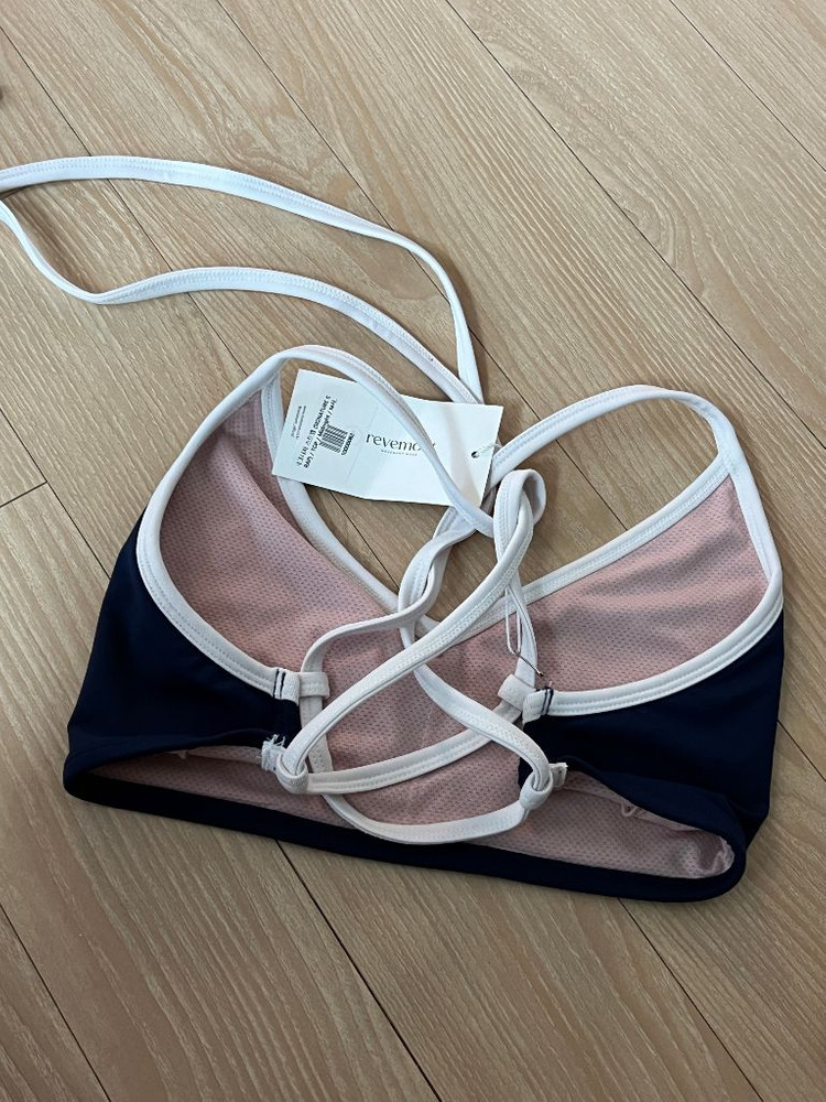 레브몽 폴웨어 시그니처스트랩 M 앞로고 새상품--1