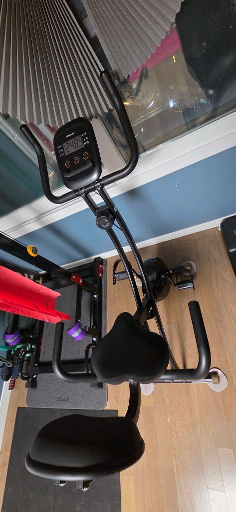 이고진 LPX1 접이식 실내자전거 이미지