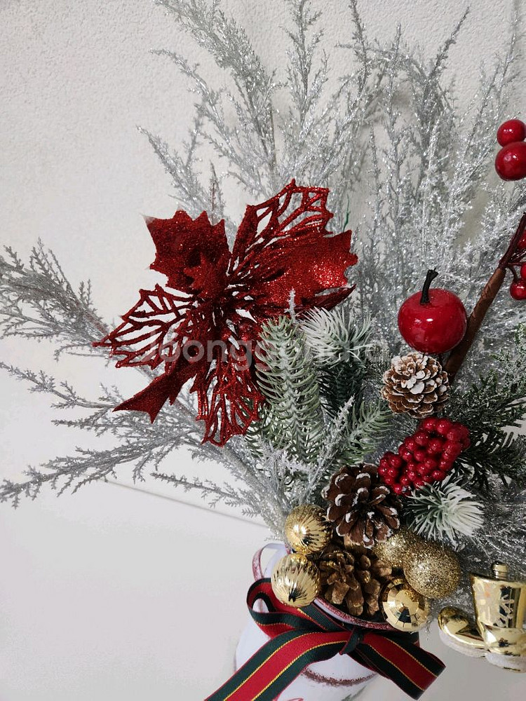 새상품)철제화병 풍성한 크리스마스 조화--2