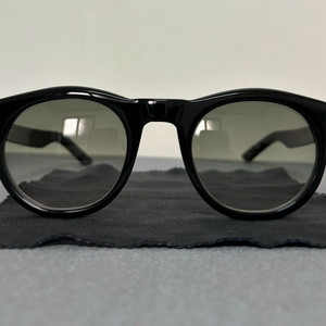 Kirk Originals (커크 오리지날스) 선글라스