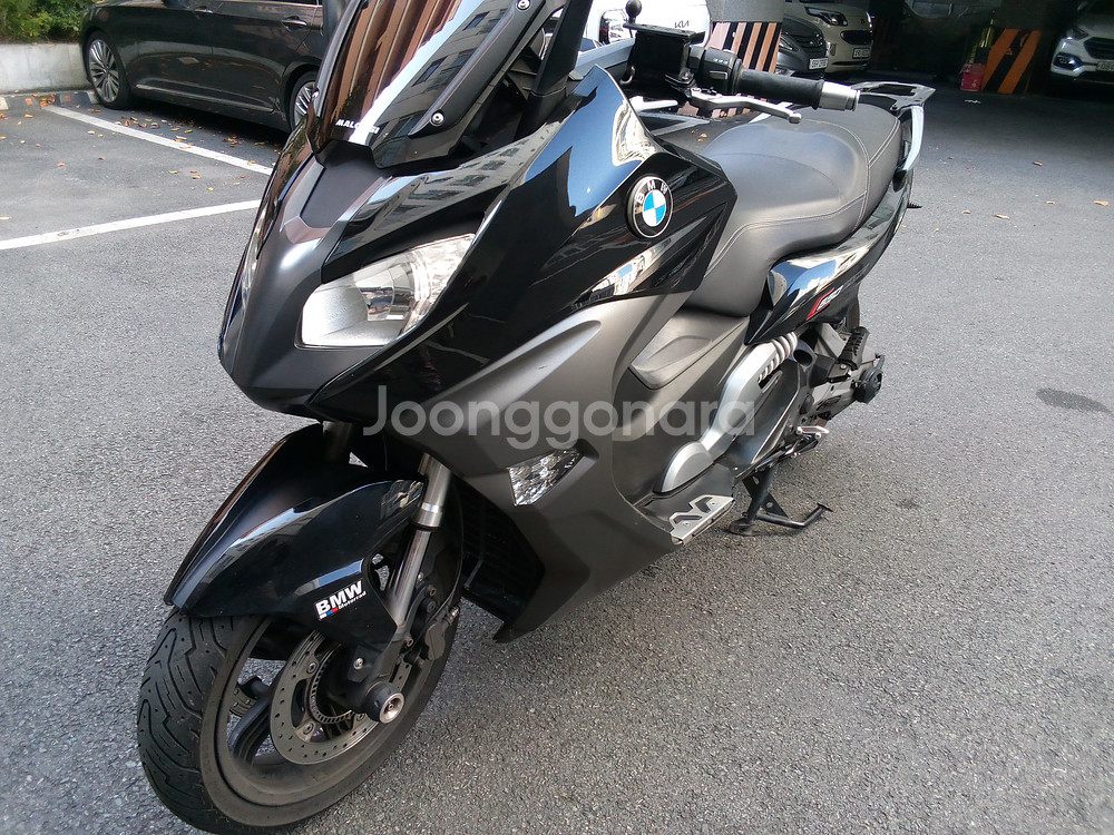 c650스포츠 16년식 엔진상태 괘찬고 소모품 상태 괜찬은차 저렴하게 급처분 합니다,.....--5