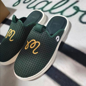 말본 슬리퍼 뮬