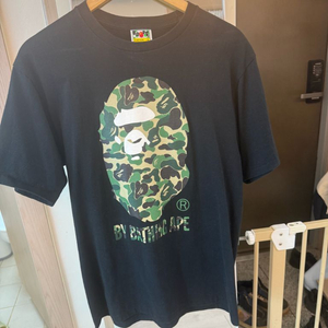 베이프 카모 반팔 티셔츠 팝니다