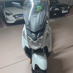 20년3만키로 조이맥스Z300판매합니다