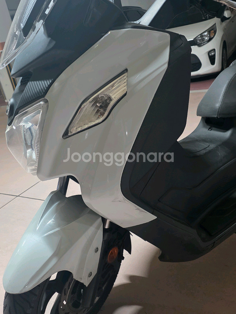 20년3만키로 조이맥스Z300판매합니다--2