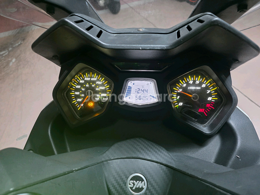 20년3만키로 조이맥스Z300판매합니다--7