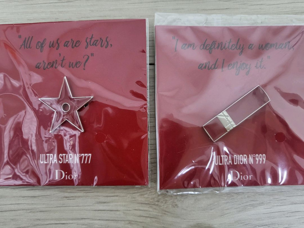 정품) 디올 뱃지 (코스메틱)--2