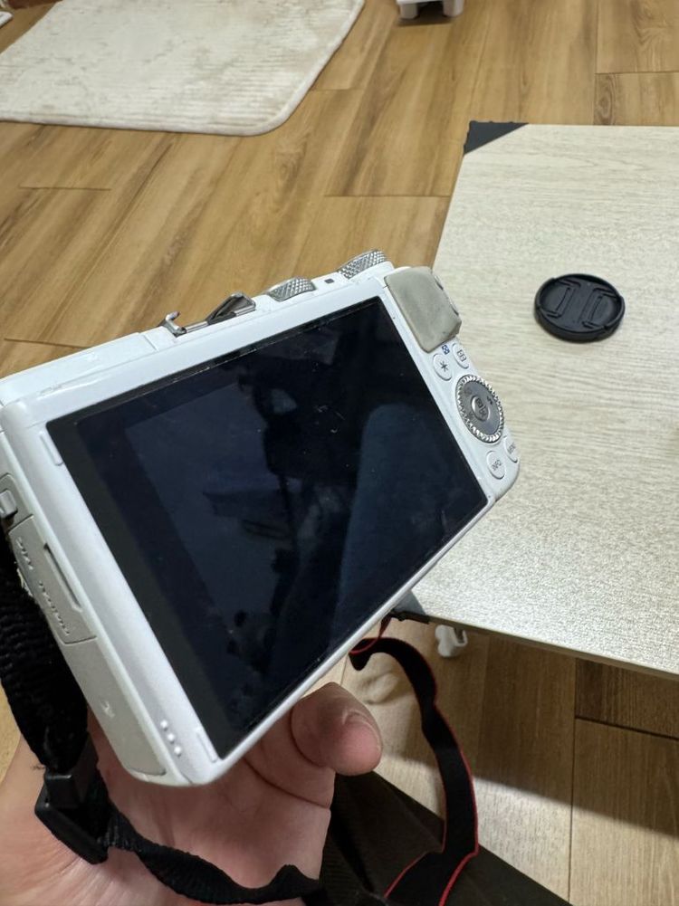 M3 미러리스 카메라 + 15-45mm 렌즈 세트 이미지