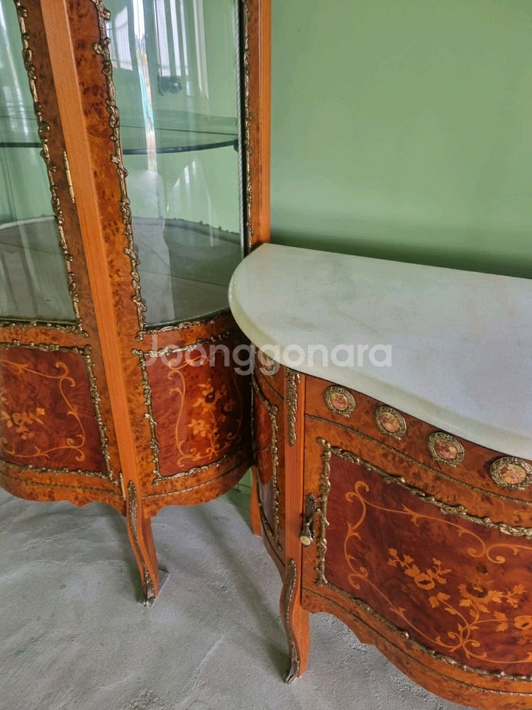 앤틱 유리 장식장 세트 명화가구--7