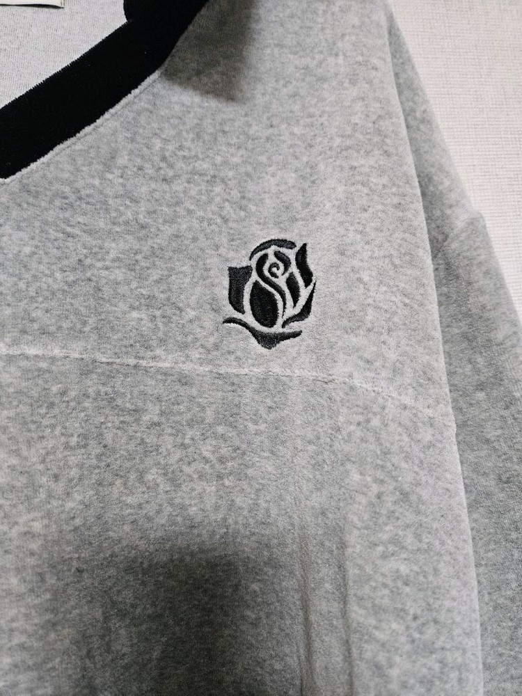 해비즘 오버사이즈 벨루어 V넥 긴팔티 그레이--6