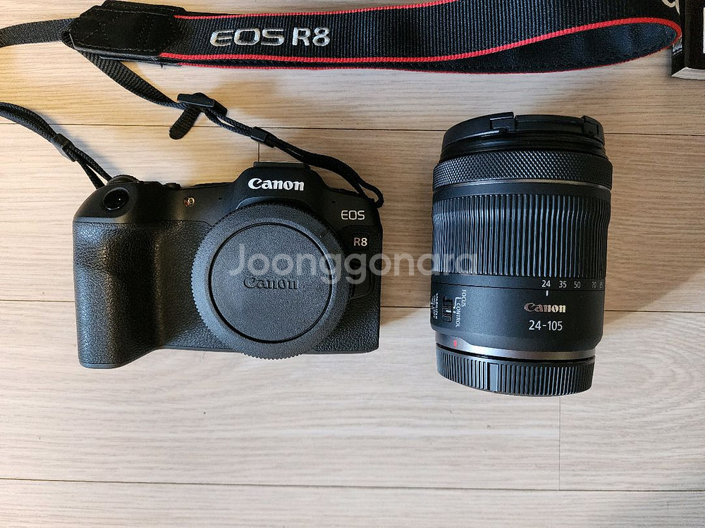 캐논코리아 정품 eos r8 바디와 RF24-105mm f4-7.1 is stm 렌즈 보증남은 a급 제품 판매합니다--1