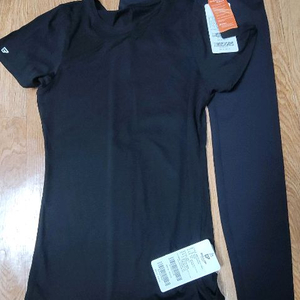 66사이즈 벨롭 피트니스 운동복 판매합니다