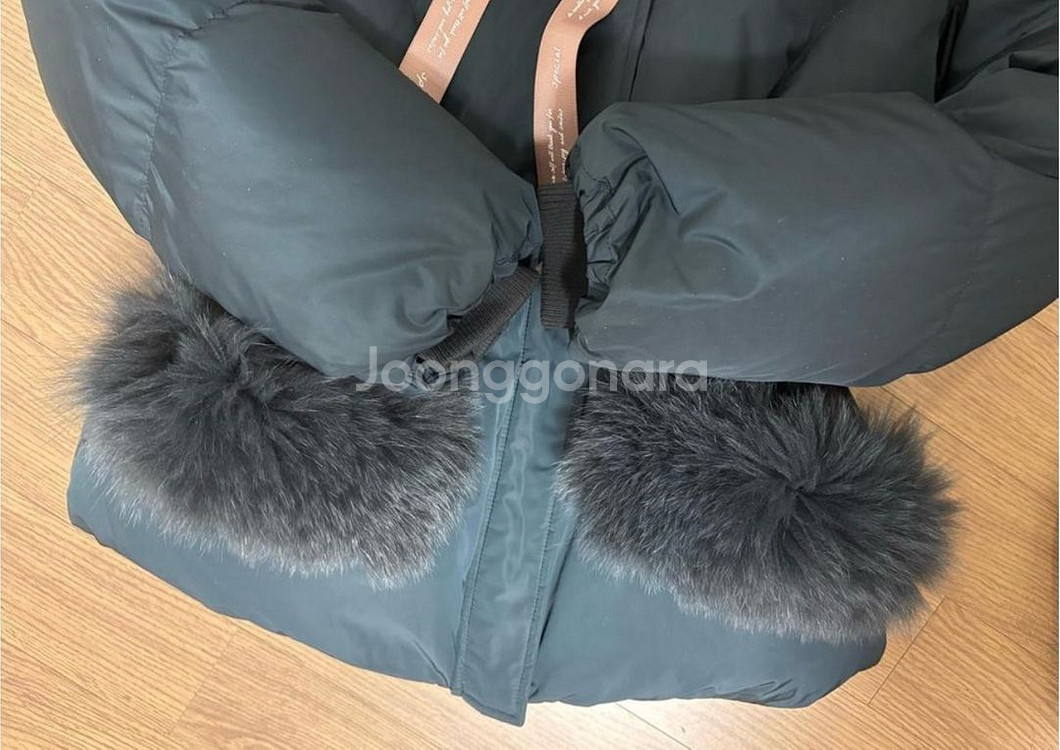 새상품급 에고이스트 빅 후드 중기장 패딩 여 66--3