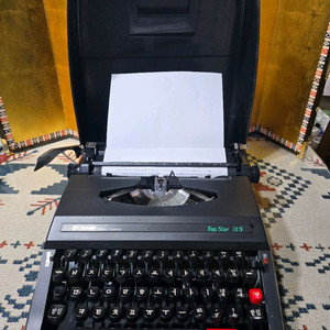 상태좋은 빈티지 크로버 Top Star 10S 한글타자기