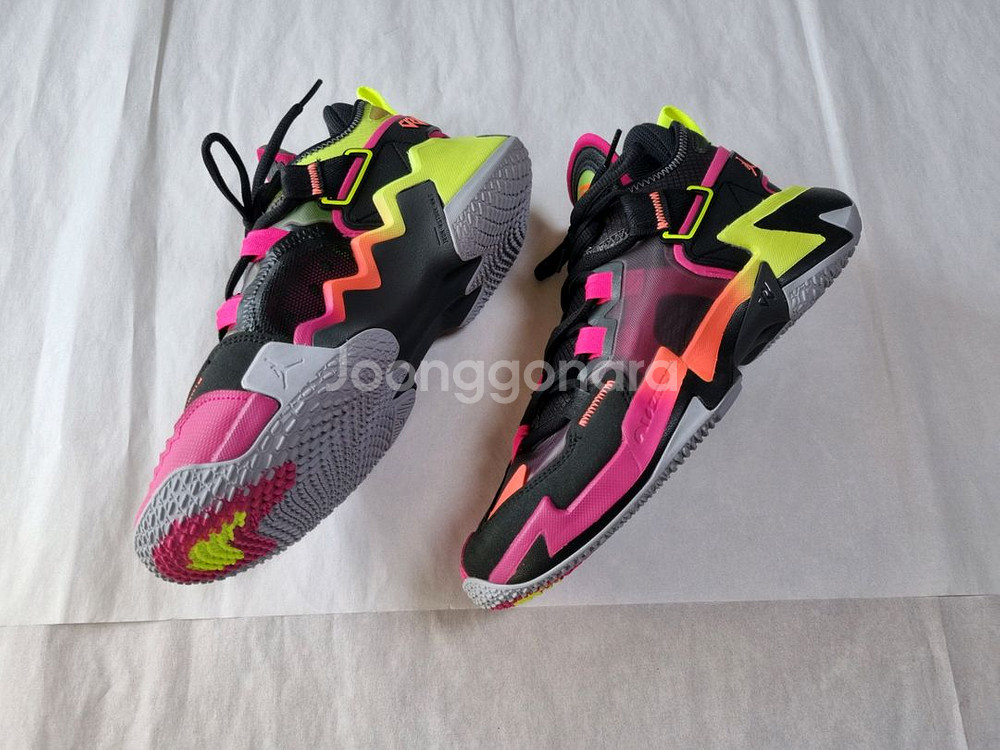 조던 와이낫제로5 255--1