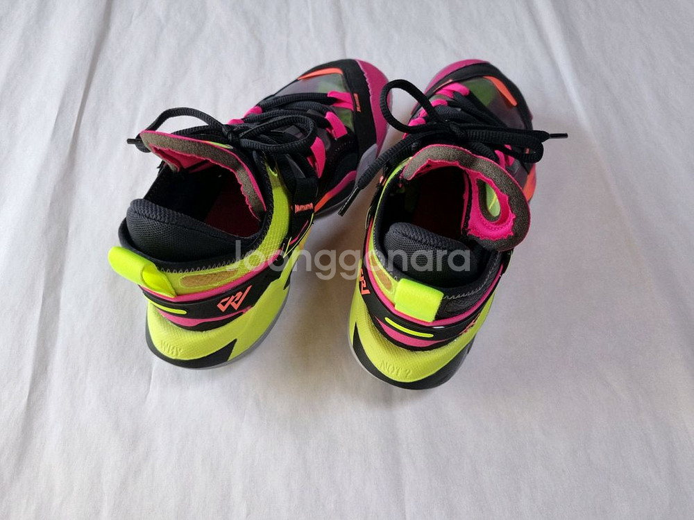 조던 와이낫제로5 255--3