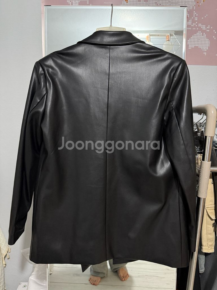 오버핏 블랙 레더 자켓--2