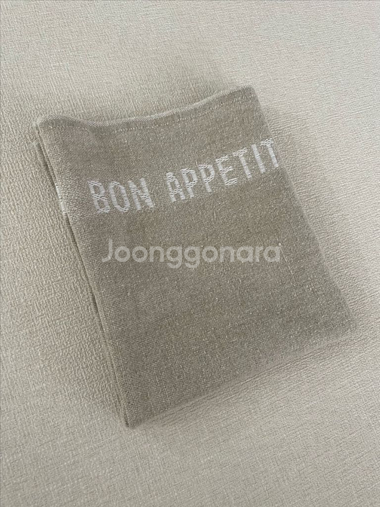 샤르베에디션 본 아페티 키친크로스 M 린넨 화이트 컬러 판매--2