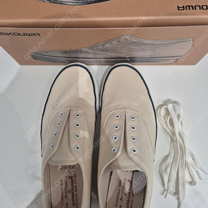 아나토미카 와쿠와 덱슈즈 오프화이트 250 판매합니다