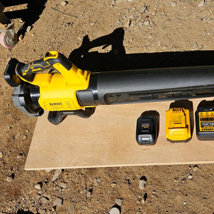 디월트 정품 DCMBL 562 송풍기