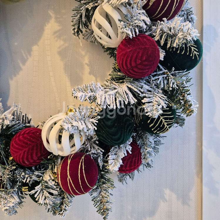 크리스마스 리스 장식품--1