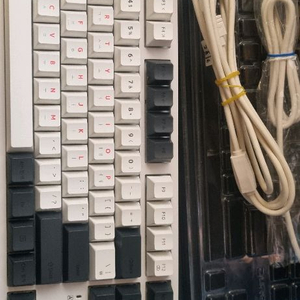 듀가드 티타늄 k320kr 기계식 키보드 저소음적축 이미지