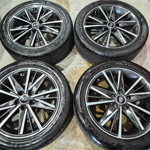 그랜저ig 18인치 순정 휠타이어 판매합니다