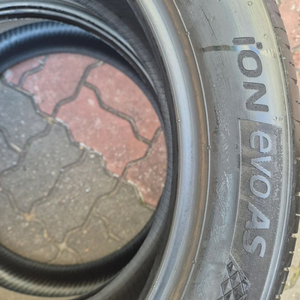 한국타이어 아이온 에보 AS 215/50/19