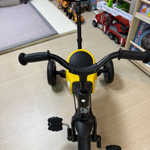 베네베네 3발 자전거 팝니다