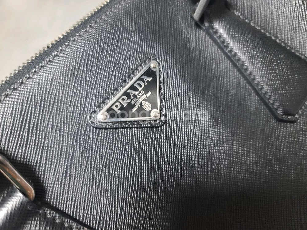 프라다 사피아노 레더 토트백 브리프케이스 서류가방--1