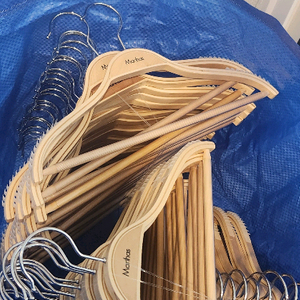 마리헤즈 벤트우드 원목 논슬립 유아 옷걸이 52개