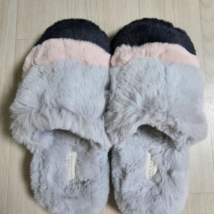 자라홈 털 슬리퍼