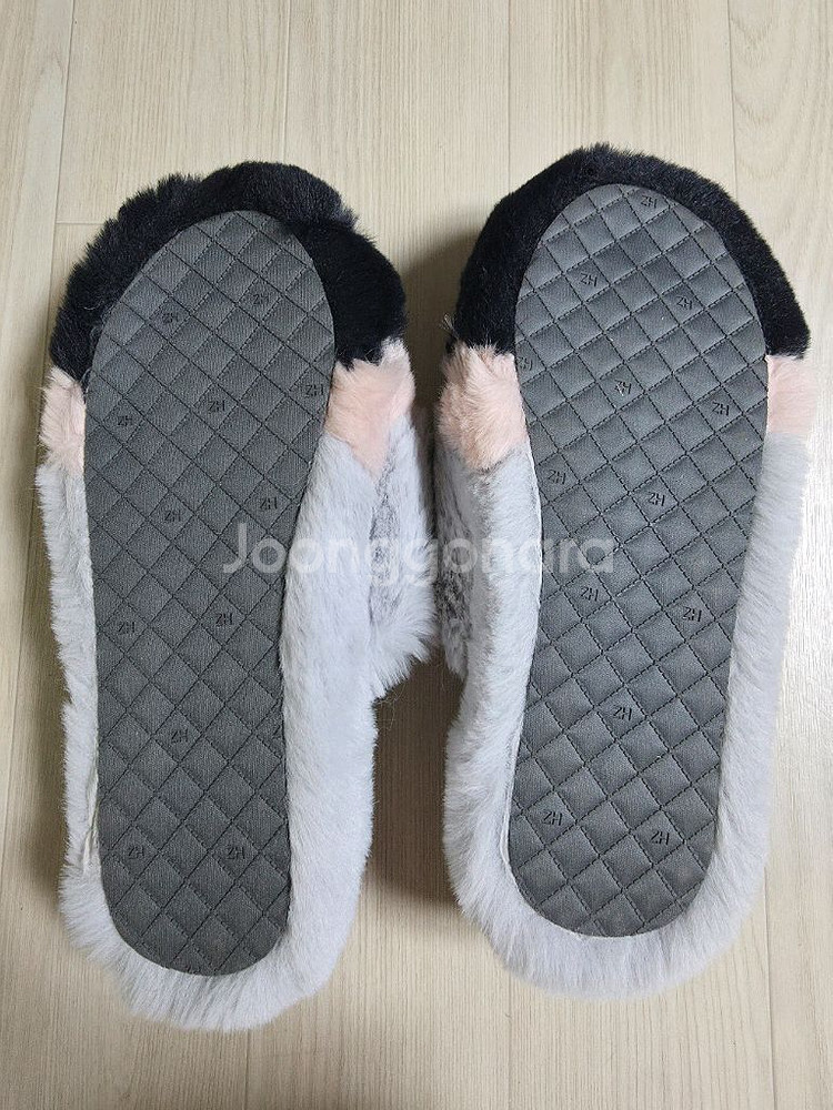 자라홈 털 슬리퍼--2