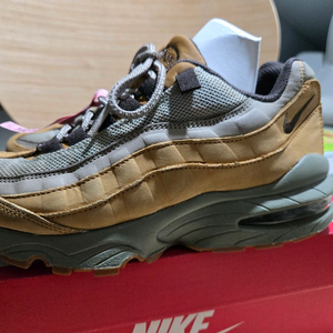 나이키 에어맥스95 된장 230