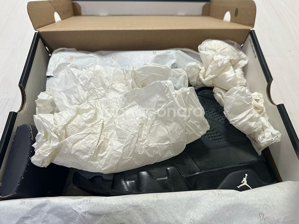 조던9 무연탄 사이즈 260 중고A--4