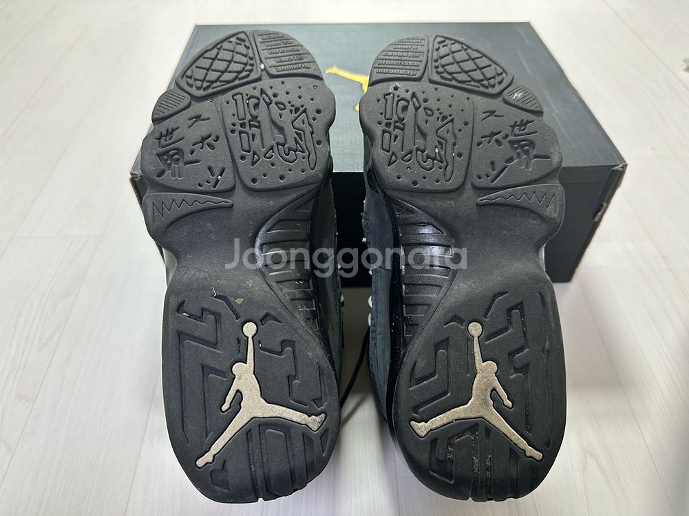 조던9 무연탄 사이즈 260 중고A--3