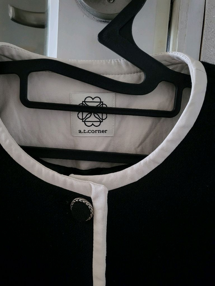 엣코너 트위드--1