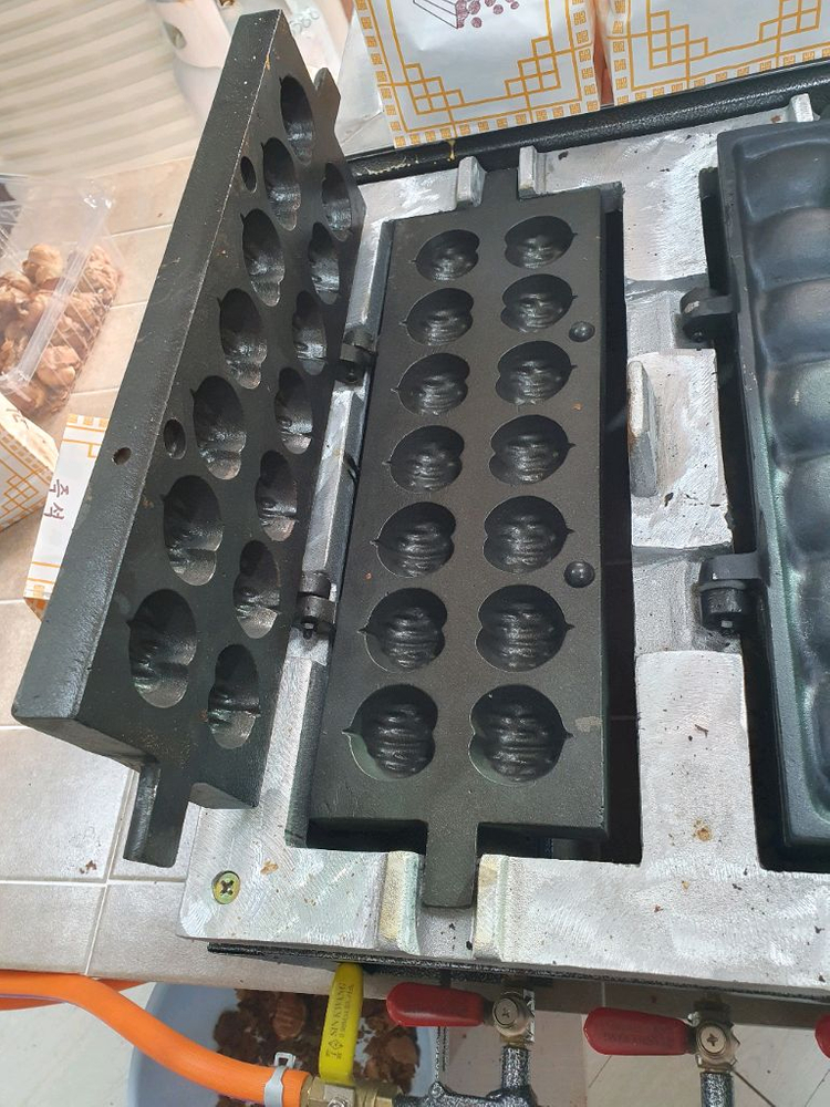 호두과자기계 28구 가스식--1