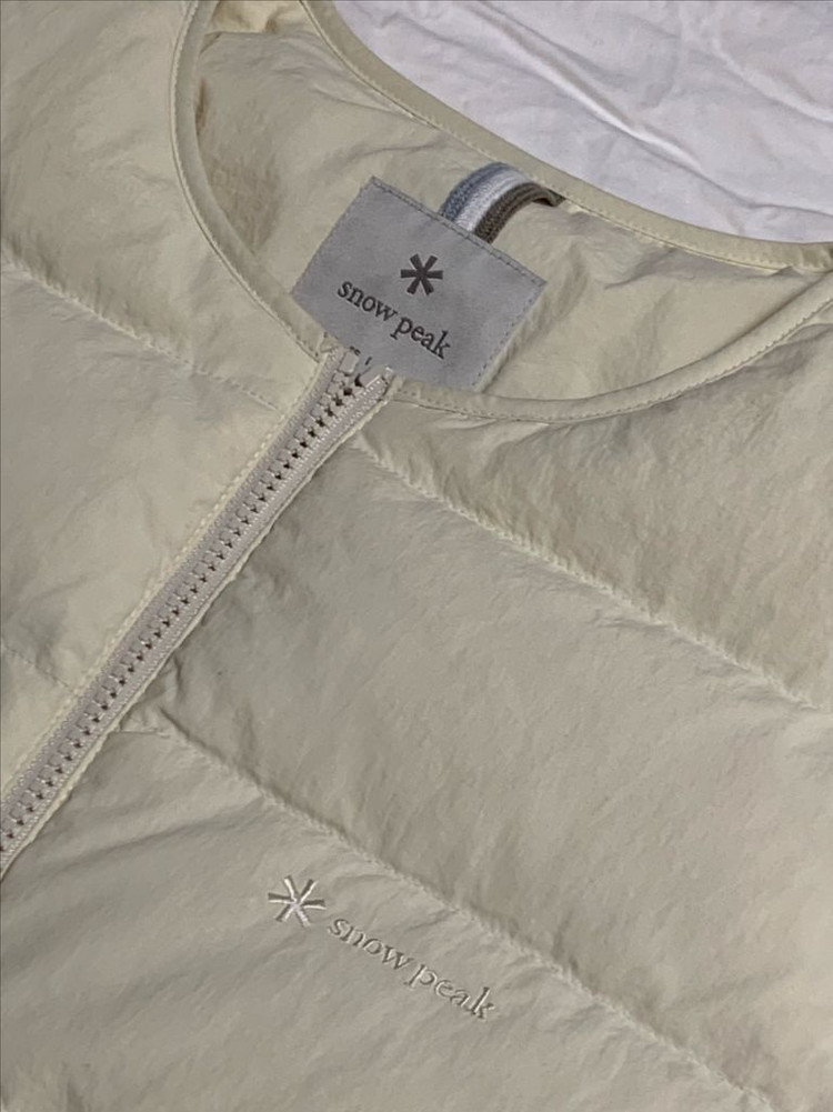 스노우피크 경량패딩--2