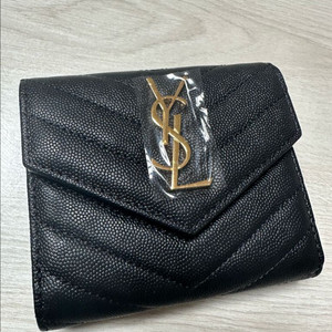 생로랑 YSL 모노그램 컴팩트 반지갑 이미지