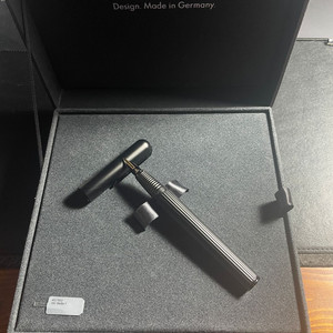 라미 임포리움 블랙 F