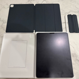 아이패드 프로 6세대 12.9 M2 128g wifi S급 + 애플펜슬 팝니다.