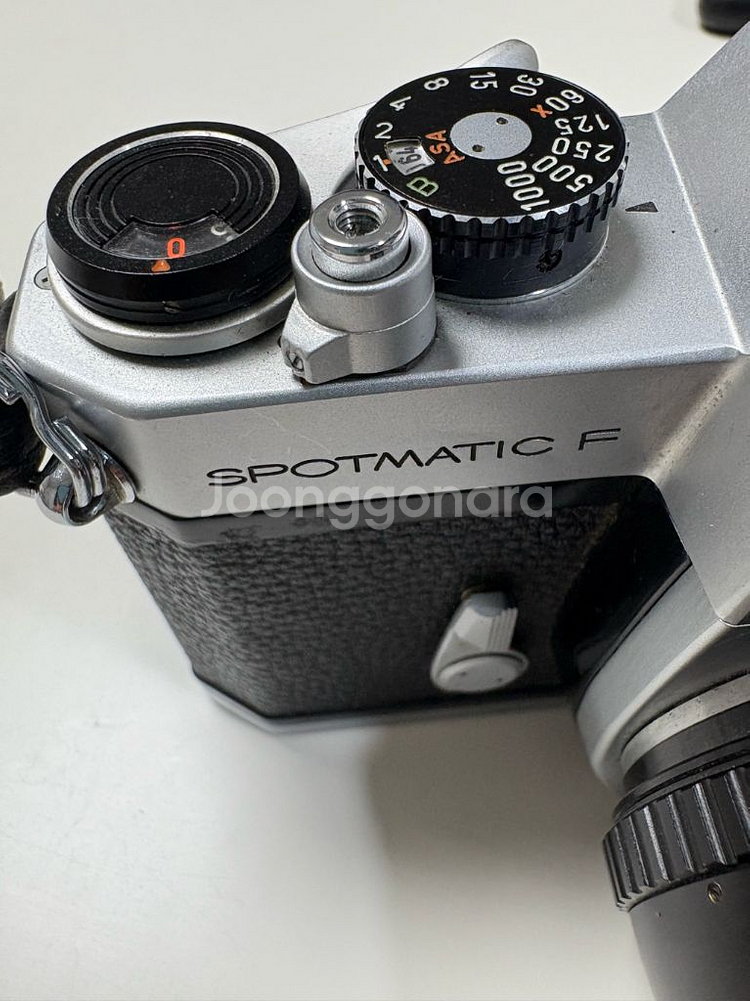 펜탁스 스폿매틱 F 필름카메라 와 렌즈 판매 합니다.--1