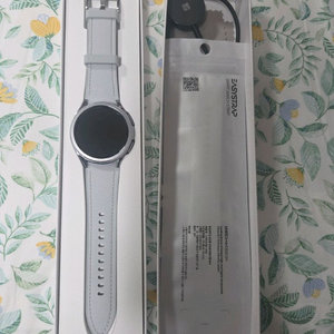 갤럭시 워치6 와치6 클래식 화이트 43mm sm-r950 블루투스