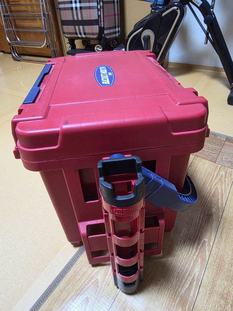 메이호9000팝니다로드거치대포함--2