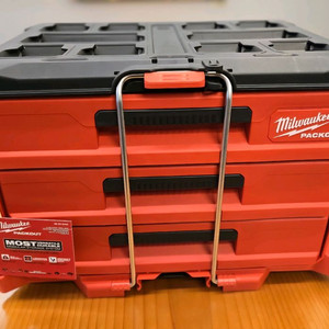 (새상품)밀워키 팩아웃 3단 서랍장 48-22-8443